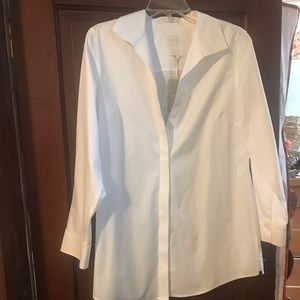 Chico’s crisp white collared tunic shirt